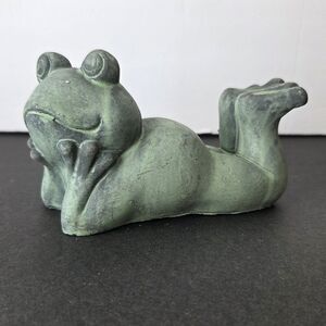 Fairy Garden Frog Statue 4.5" Charming Cement Home Kitchen Garden Decor
